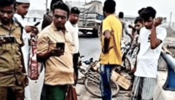 উল্লাপাড়ায় ট্রাকের ধাক্কায় ভ্যানচালকের মৃত্যু