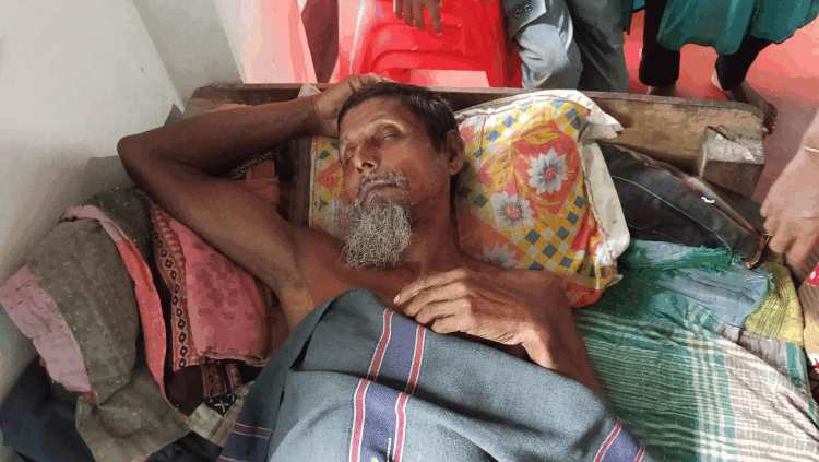 সাতক্ষীরায় ভাতে চেতনানাশক, একই পরিবারের ৬ জন অচেতন