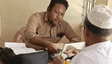 ভূমি অফিসে ঘুষের ভিডিও ভাইরাল, তহসিলদার বদলি