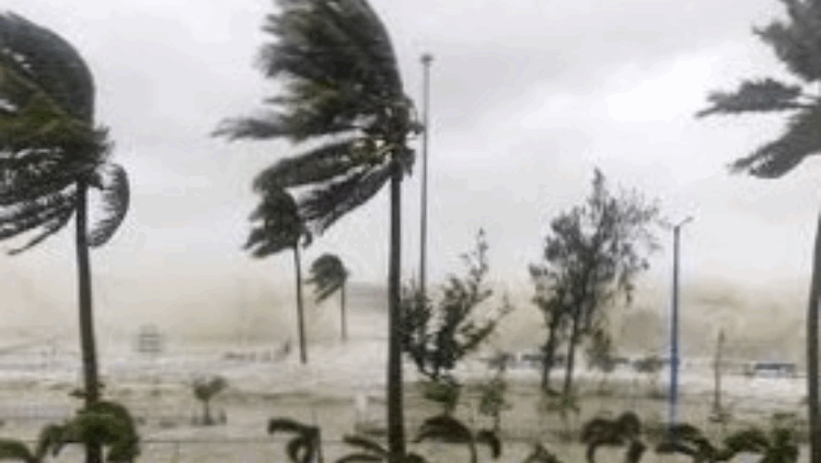 দুপুরের মধ্যে ছয় অঞ্চলে ঝড়-বৃষ্টির আভাস