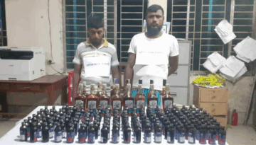 বেড়ায় ফেনসিডিল ও বিদেশি মদসহ দুইজন আটক