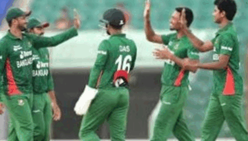 ‘ক্রিকেটে এমন হবে’— ধসের পরেও জয় নিয়ে খুশি টাইগার অধিনায়ক