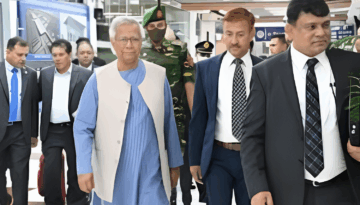 নিউইয়র্ক সফর শেষে ঢাকার পথে প্রধান উপদেষ্টা ইউনূস