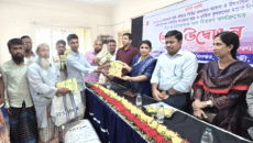 বদলগাছীতে ক্ষুদ্র ও প্রান্তিক কৃষকদের মাঝে বীজ ও সার বিতরণ