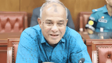 নির্বাচনে থাকছেন না পুরনো কর্মকর্তারা: স্বরাষ্ট্র উপদেষ্টা