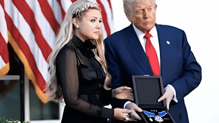 ট্রাম্পের কাছ থেকে চার্লি কার্ককে মরণোত্তর সম্মান