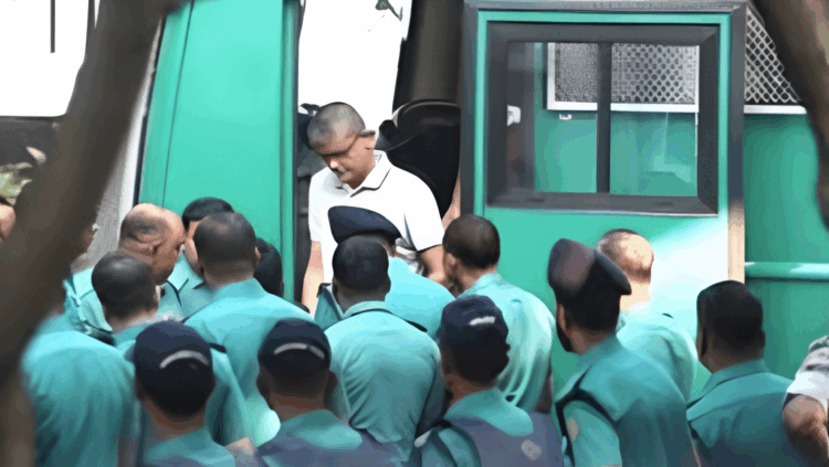 গুম মামলায় সেনা কর্মকর্তাদের কারাগারে প্রেরণের নির্দেশ দিয়েছে ট্রাইব্যুনাল