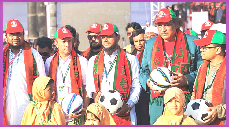 বাউফলে জুলাই শহীদ স্মৃতি ফুটবল প্রীতি ম্যাচ ও সাংস্কৃতিক অনুষ্ঠান: উৎসবমুখর পরিবেশে হাজারো দর্শকের ঢল