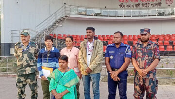 ১১ বছর পর সীমান্ত পেরিয়ে ফিরে এলেন গাইবান্ধার শান্ত্বনা
