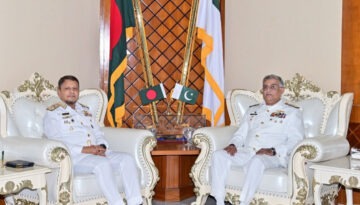 বাংলাদেশ সফরে পাকিস্তান নৌবাহিনী প্রধান