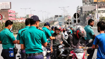 লকডাউন’ ঘিরে ঢাকা-চট্টগ্রাম মহাসড়কে কড়া নজরদারি, তল্লাশি ও গণপরিবহন সংকট