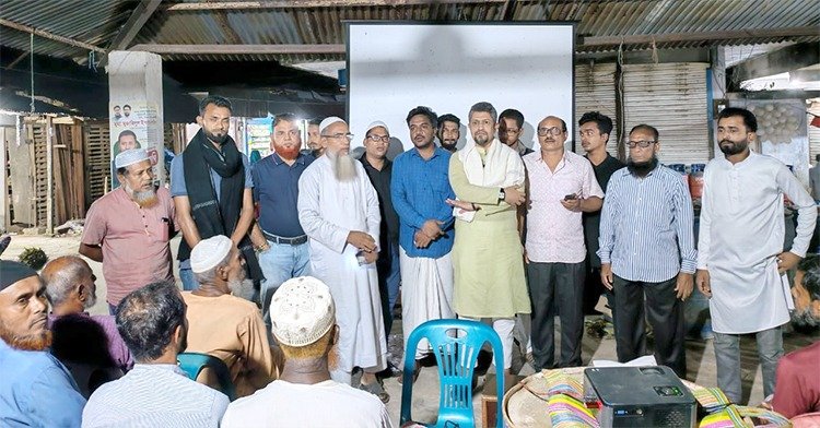 তরুণ প্রজন্মের কাছে বিএনপির ইতিহাস পৌঁছে দিতে বাউফলে প্রজেক্টর প্রদর্শনী