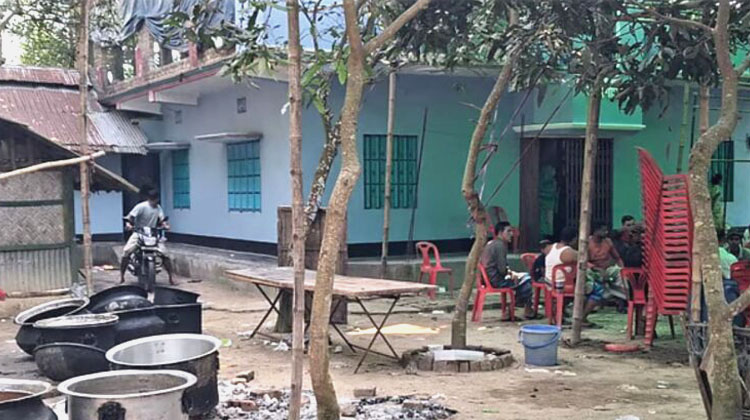 মিরসরাইয়ে বিয়ে বাড়িতে ডাকাতি: স্বর্ণালংকার ও নগদ টাকা লুট