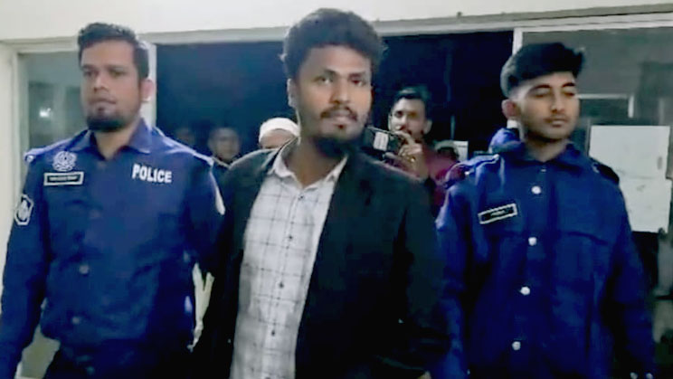 বাউফলে নকল স্টাম্পে জাল দলিল: যুবককে কারাদণ্ড