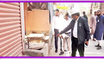 সিদ্ধিরগঞ্জে ভূমিকম্পে হেলে পড়া ছয়টি ভবন ঝুঁকিপূর্ণ ঘোষণা