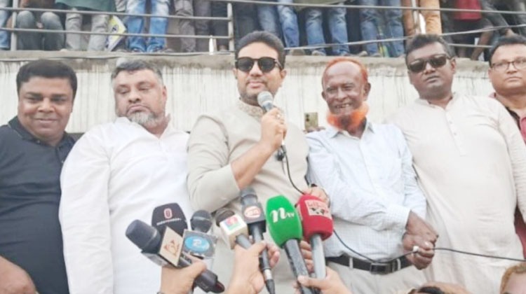 আড়াইহাজারে ‘ডাকাত-মাদক নির্মূল’ প্রতিশ্রুতি নিয়ে নজরুল আজাদের জনসভা