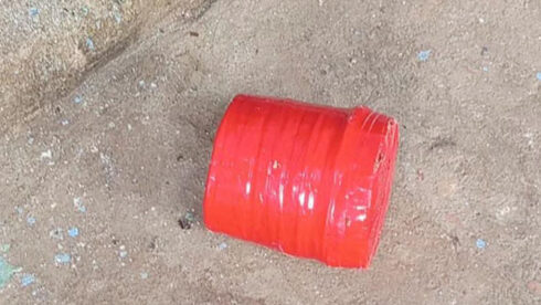 জুরাইনে দুইটি ককটেল বিস্ফোরণ, আটক ১