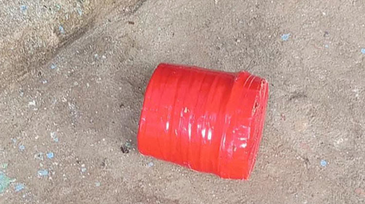 জুরাইনে দুইটি ককটেল বিস্ফোরণ, আটক ১