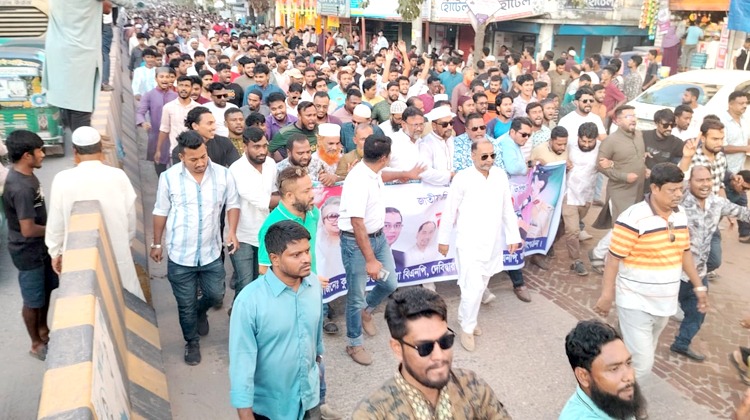 গণতন্ত্র পুনরুদ্ধারে আমাদের ঐক্যবদ্ধ হয়ে কাজ করতে হবে : এ.এফ.এম. তারেক মুন্সী