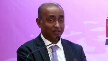 আকাশে যত তারা, আইনে তত ধারা:  অ্যাটর্নি জেনারেল