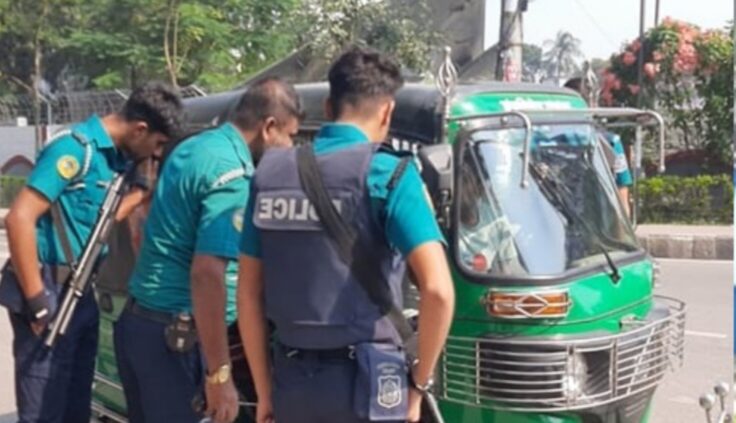 রাজনৈতিক উত্তেজনা ঘিরে বরিশালজুড়ে কঠোর নিরাপত্তা ব্যবস্থা