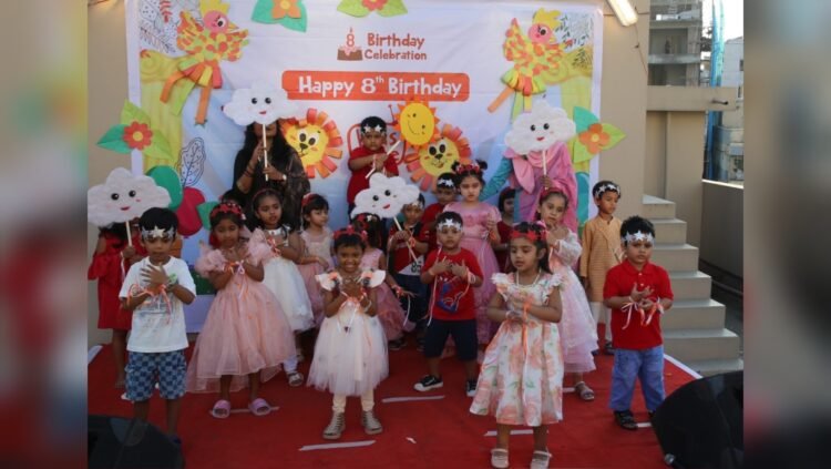 খেলতে খেলতে শেখার আনন্দ: কিডস টাইমের অষ্টম প্রতিষ্ঠাবার্ষিকীতে উৎসবের আমেজ