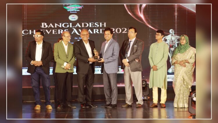 বাংলাদেশ অ্যাচিভার্স অ্যাওয়ার্ড-২০২৫ পেলেন হাবিবুর রহমান পলাশ