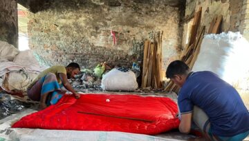 দক্ষিণাঞ্চলের লেপ-তোষক কারিগরদের ব্যস্ততা বেড়েছে