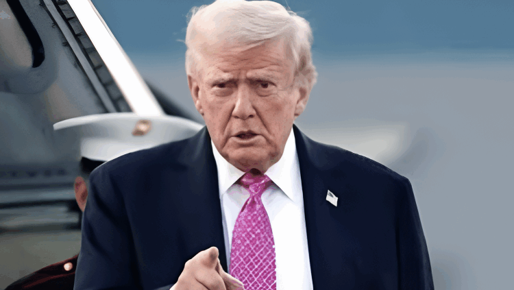 তৃতীয় মেয়াদের সম্ভাবনা উড়িয়ে দিলেন ট্রাম্প