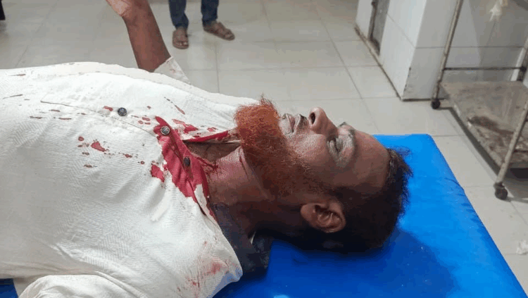 আমতলীতে রাতের আঁধারে ব্যবসায়ীকে হামলা করে টাকা ছিনতাই