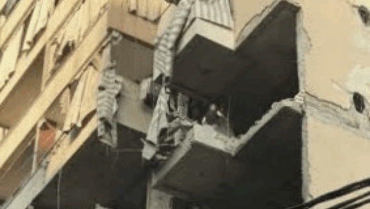 বৈরুতে ইসরাইলের হামলায় হিজবুল্লাহর শীর্ষ কমান্ডারসহ পাঁচজন নিহত