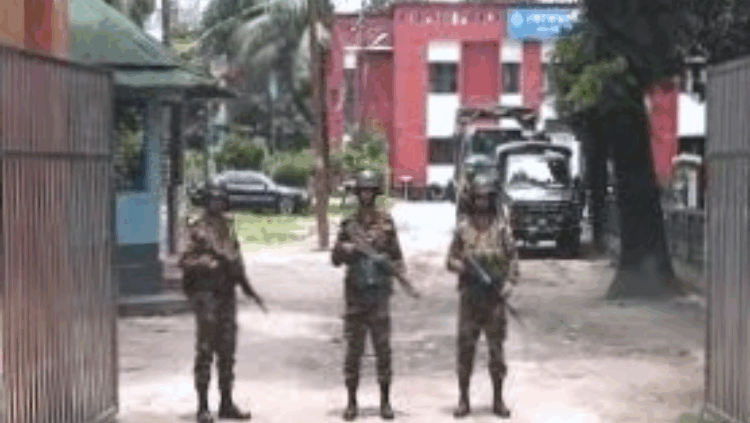 শেখ হাসিনা রায়: রংপুরে আইনশৃঙ্খলা বাহিনীর বিশেষ প্রস্তুতি