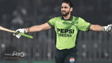 ধোনি-দ্রাবিড়কে পেছনে ফেলে সালমান আগার বিশ্ব রেকর্ড