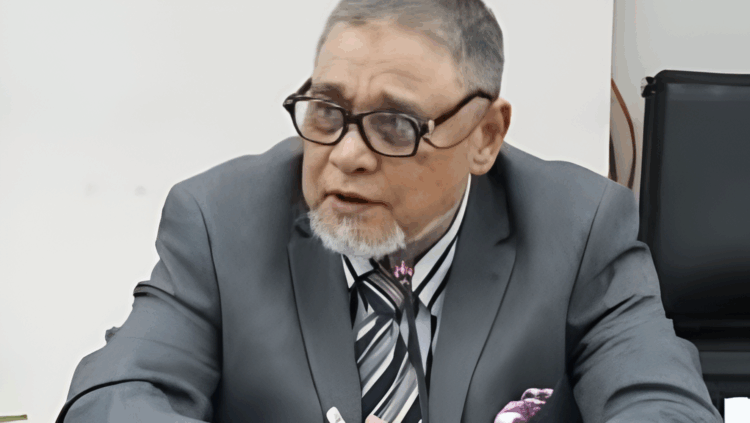 নির্বাচনী পোস্টার নিষিদ্ধ, না মানলে কঠোর পদক্ষেপ: সিইসি