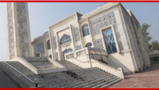 আত্রাইয়ে উদ্বোধনের ৯ মাস পরও চালু হয়নি উপজেলা মডেল মসজিদ