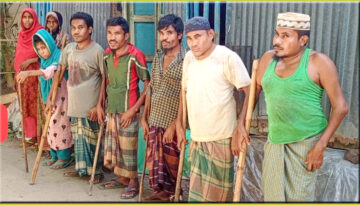 ছয় প্রতিবন্ধী সন্তান নিয়ে অসহায় এক পরিবার-ফরিদগঞ্জে মানবেতর জীবনের করুণ গল্প