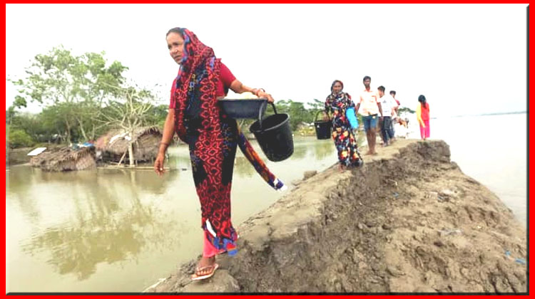জলবায়ু সংকটে বিপন্ন উপকূল, বাড়ছে দুর্যোগ ও জলবায়ু উদ্বাস্তু মানুষের ঢল