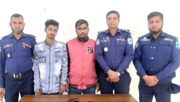 বন্দর থানা পুলিশের অভিযানে বিদেশি পিস্তল, ম্যাগাজিন ও গুলিসহ দুই আসামি গ্রেফতার