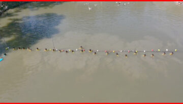 পানিতে নিরাপত্তা বাড়াতে বরগুনায় ৩২ হাজার শিশুকে সাঁতার প্রশিক্ষণ