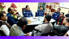মতলব উত্তরে সাংবাদিকদের সঙ্গে নবাগত ওসির মতবিনিময়