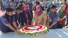 ফেনী হানাদারমুক্ত দিবসে শ্রেষ্ঠ সন্তানদের স্মরণে পুষ্পস্তবক অর্পণ