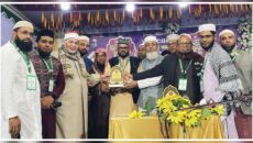 বাইতুল ফালাহ্ জামে মসজিদে মিলনমেলা বিশ্ববরেণ্য ক্বারীদের