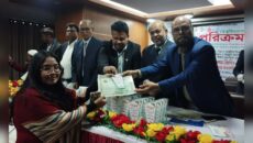 এইচএসসি পরীক্ষায় জিপিএ–৫ প্রাপ্ত শিক্ষার্থীদের সংবর্ধনা দিলো বিশ্ববিদ্যালয় পরিক্রমা