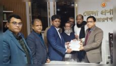 নারায়ণগঞ্জ-৫ আসনে মনোনয়নপত্র জমা দিলেন সাবেক এমপি অ্যাডভোকেট আবুল কালাম