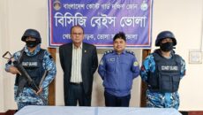 অপারেশন ডেভিল হান্ট ফেজ-২: ভোলায় কোস্ট গার্ড ও পুলিশের যৌথ অভিযানে এক ব্যক্তি আটক