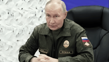 ফ্রন্টলাইন কমান্ড সেন্টারে পুতিন: ইউক্রেন যুদ্ধের অগ্রগতি পর্যালোচনা