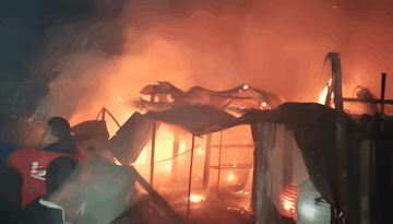 বেগমগঞ্জে ভয়াবহ আগুন, ১০ দোকান পুড়ে ছাই