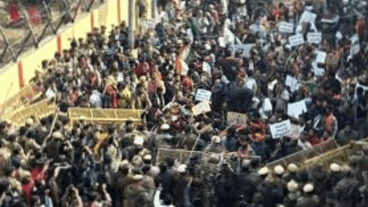 দিল্লিতে বাংলাদেশ হাইকমিশনের বাইরে বিক্ষোভ, নিরাপত্তা জোরদার