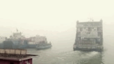 ৪ ঘণ্টা পর পাটুরিয়া-আরিচা নৌরুটে ফেরি চলাচল শুরু