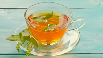 ঠান্ডাজনিত সমস্যায় ঘরোয়া দাওয়াই তুলসীপাতার চা